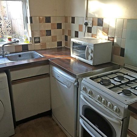 Cherry House & Self Catering Leeds (West Yorkshire) Bagian luar foto